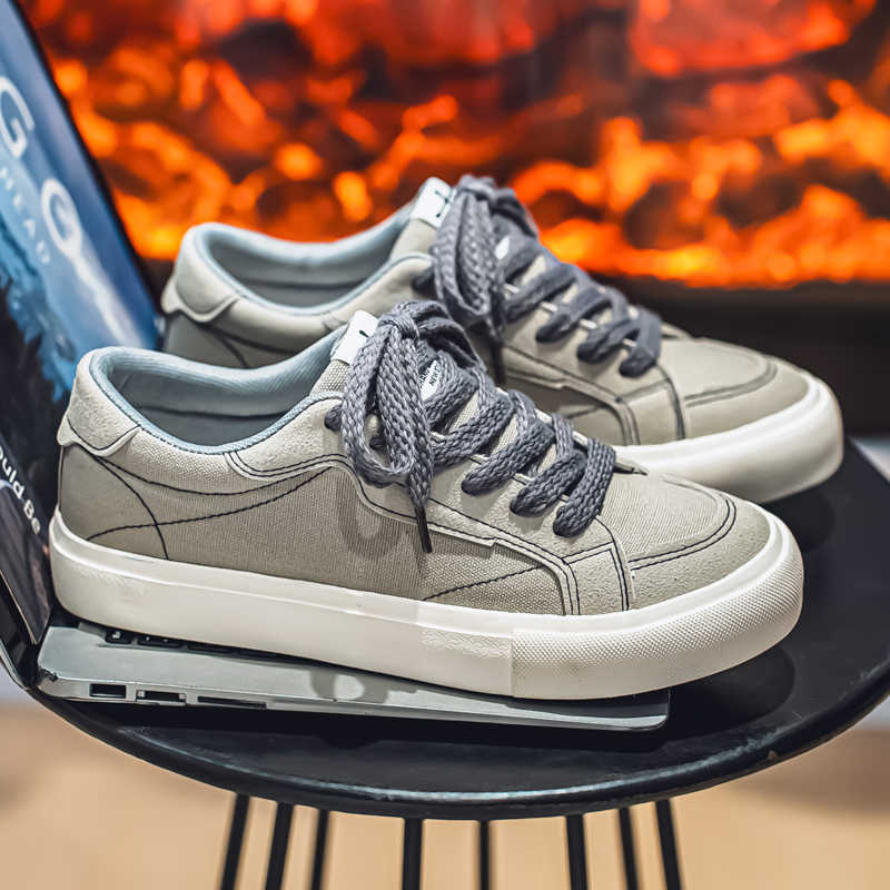 Without Heel Flat-heeled Silve - Luxury Lifestyle Resort review and price