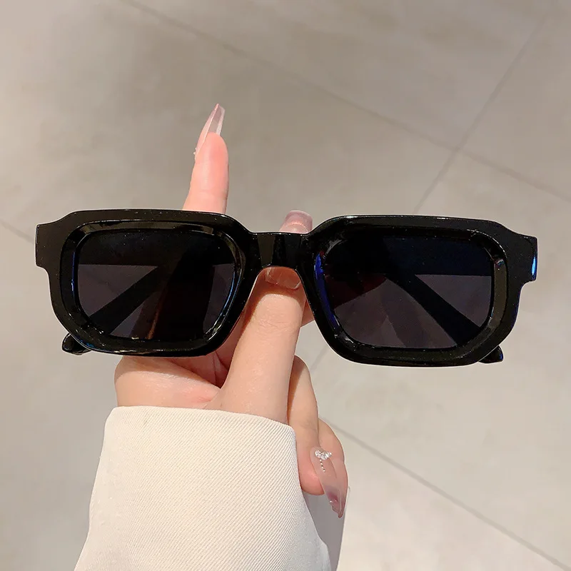 Vintage Rectangle Frame Sungla - Luxury Zone review and price