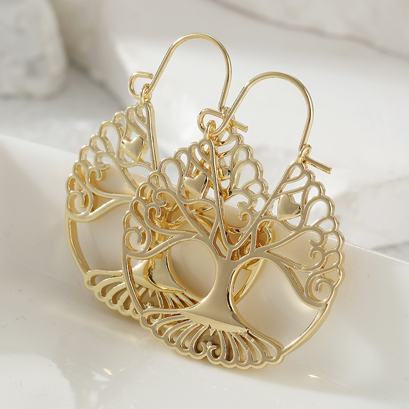 Luxury Retro Style Hollowed Ou - Luxury Lifestyle Jewelry review and price